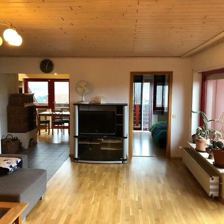 Natuerlicher Holzkomfort Im Hessischen Kegelspiel Hünfeld Exterior foto